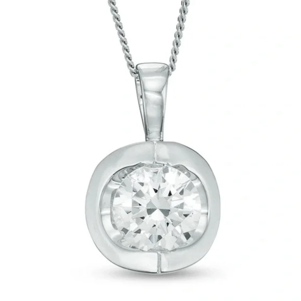 Peoples Enchanted Diamond Pendant Necklace 1381$